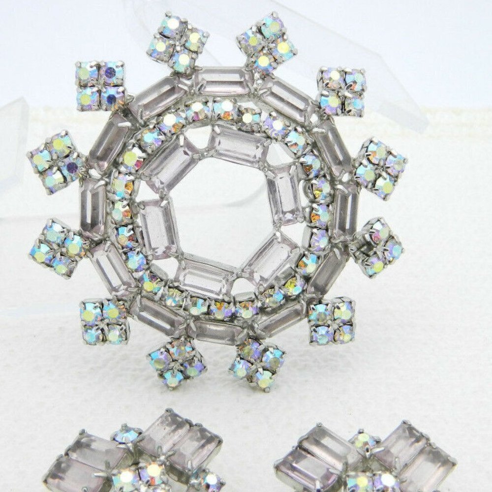 Silver Tone Lt Pink Purple Aurora Borealis Set